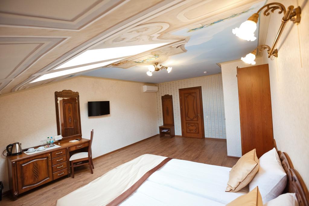 Mini-Hotel Guest House Inn Lviv Bagian luar foto