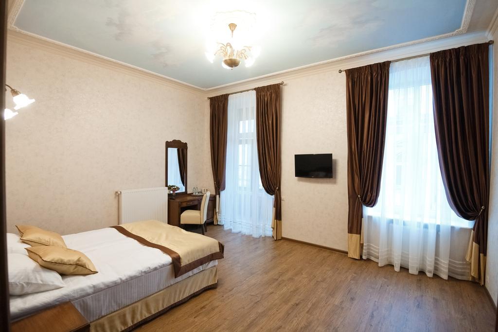 Mini-Hotel Guest House Inn Lviv Bagian luar foto