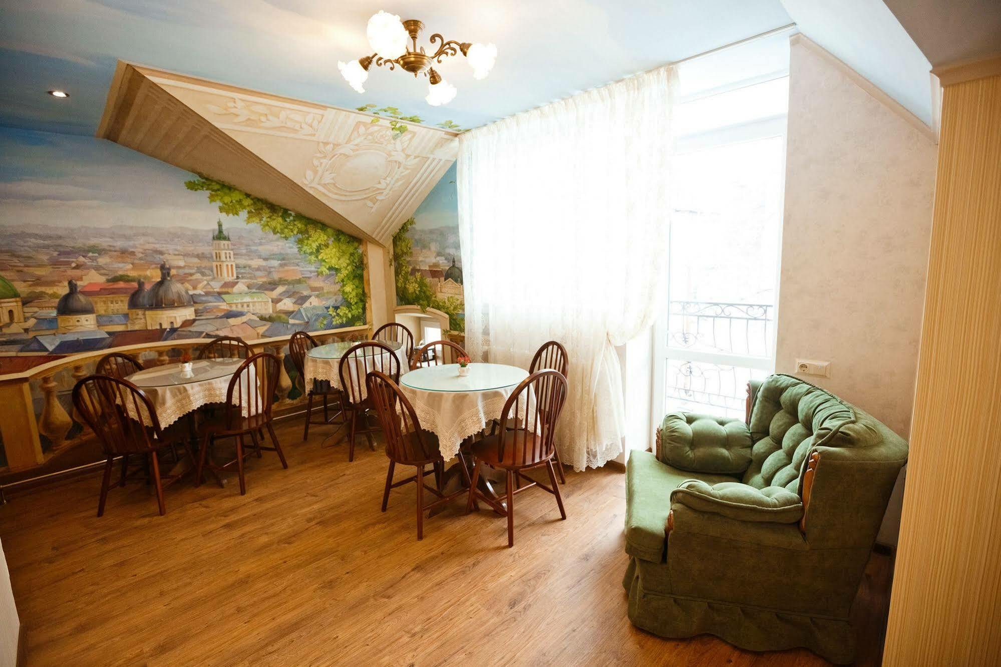 Mini-Hotel Guest House Inn Lviv Bagian luar foto